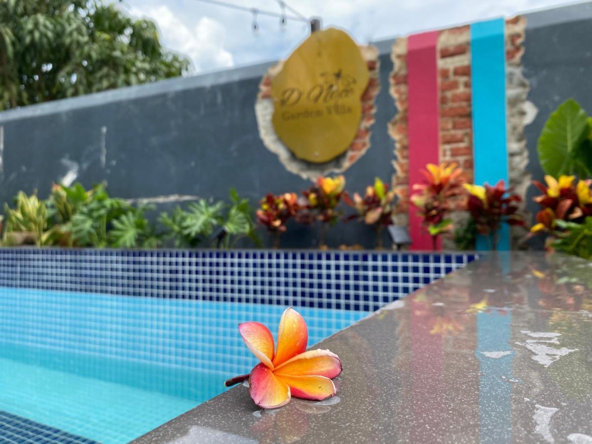 D Niice Garden View With Private Pool Bukit Indah, Johor Bahru Villa Eksteriør billede