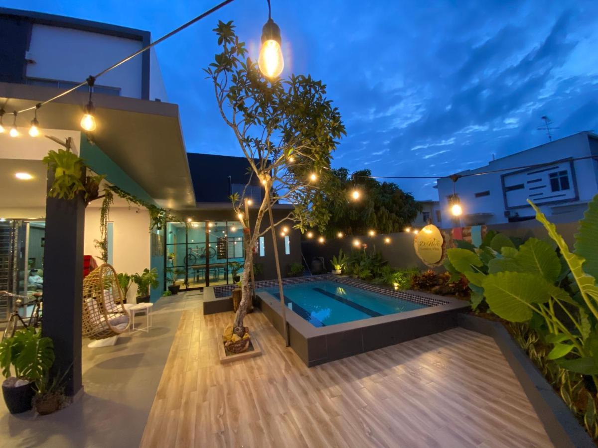 D Niice Garden View With Private Pool Bukit Indah, Johor Bahru Villa Eksteriør billede