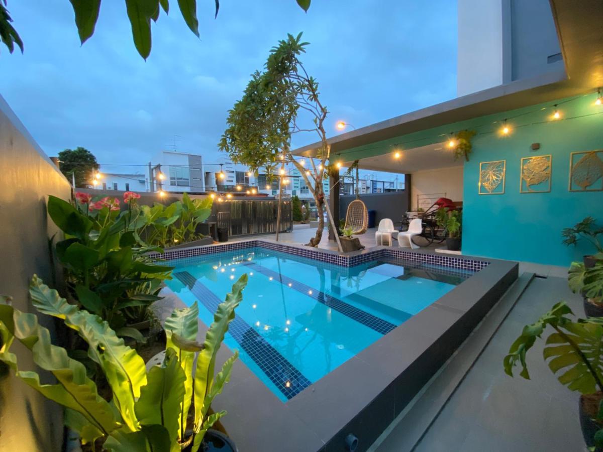 D Niice Garden View With Private Pool Bukit Indah, Johor Bahru Villa Eksteriør billede